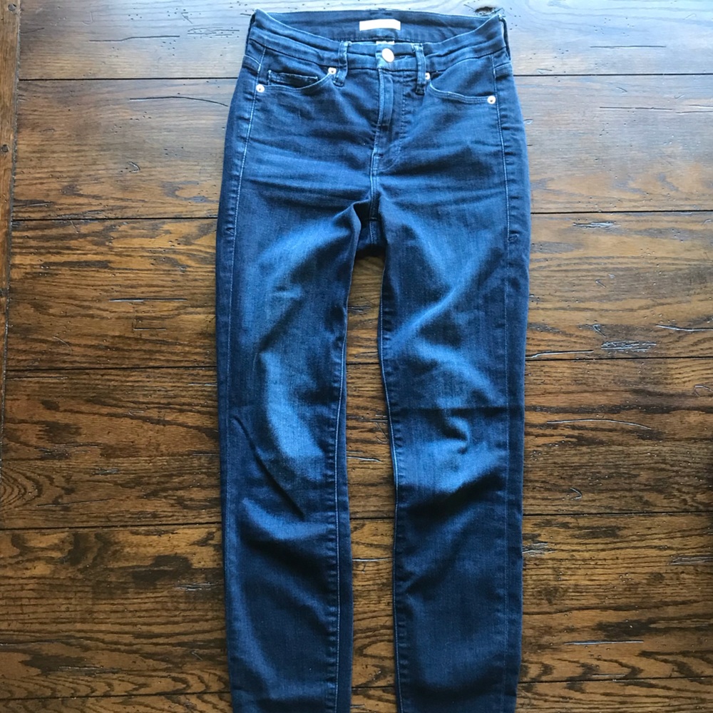 Good American Good Legs Jeans